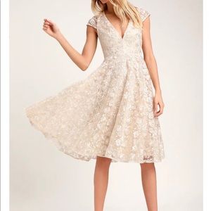 Lulu’s Jacqueline Champagne Floral Embroidered Backless Midi Dress